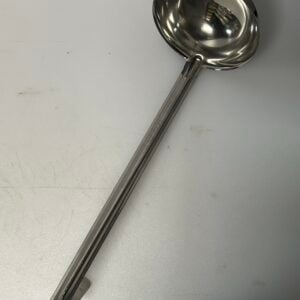 One-piece stainless steel commercial soup ladle